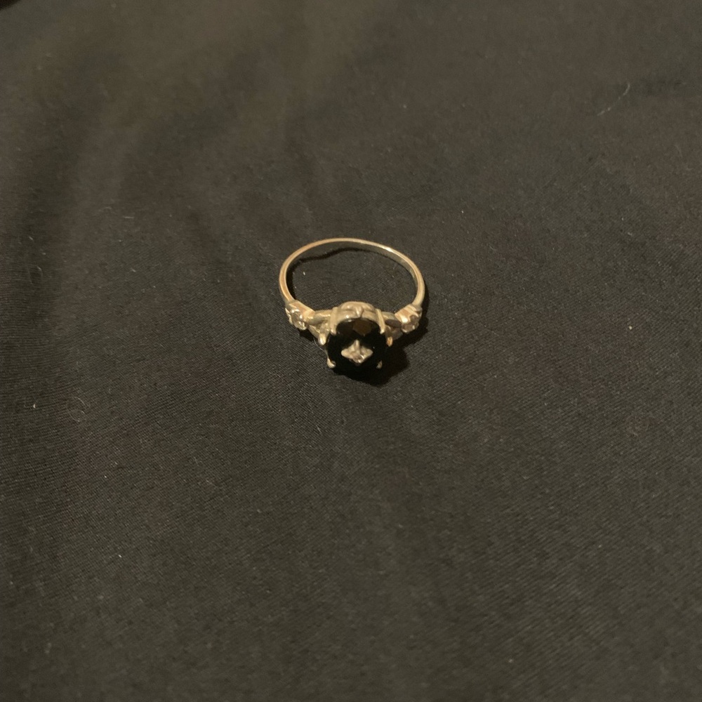 Silver and onyx art deco ring